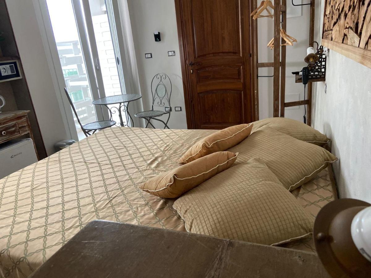 La Fontanella Bed & Breakfast Лече Екстериор снимка