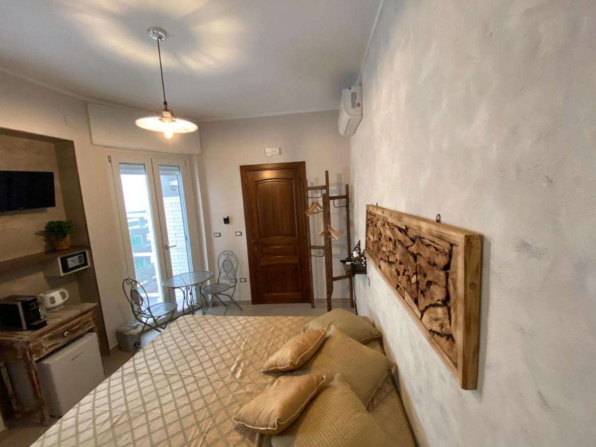 La Fontanella Bed & Breakfast Лече Екстериор снимка
